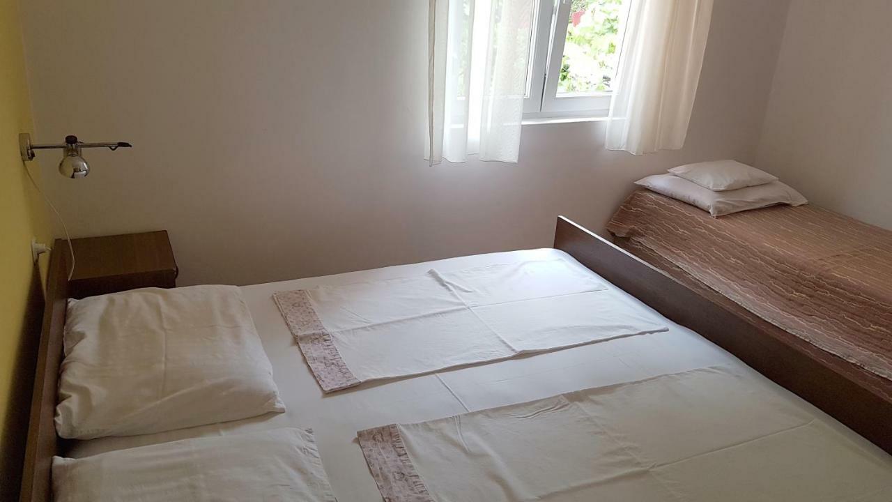 Apartments Andelina Đảo Pag Ngoại thất bức ảnh