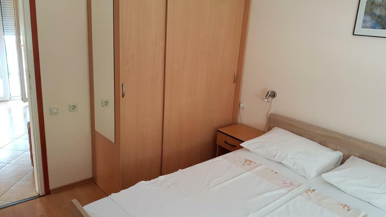 Apartments Andelina Đảo Pag Ngoại thất bức ảnh